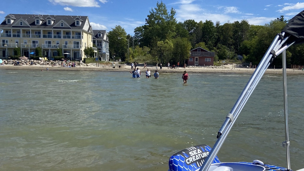 Photo of Others in Wasaga Beach