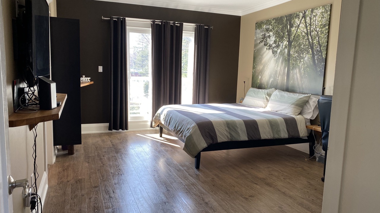 Photo of Bedroom in Wasaga Beach