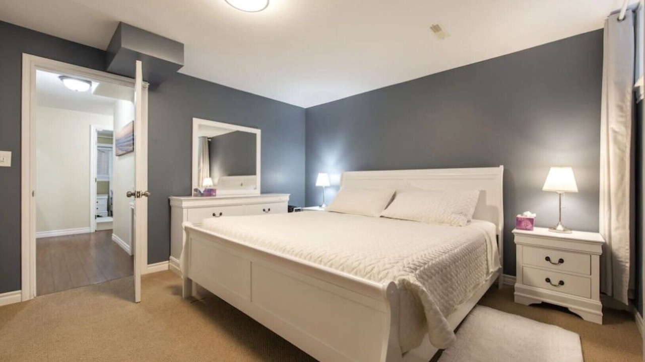 Photo of Bedroom in Promontory
