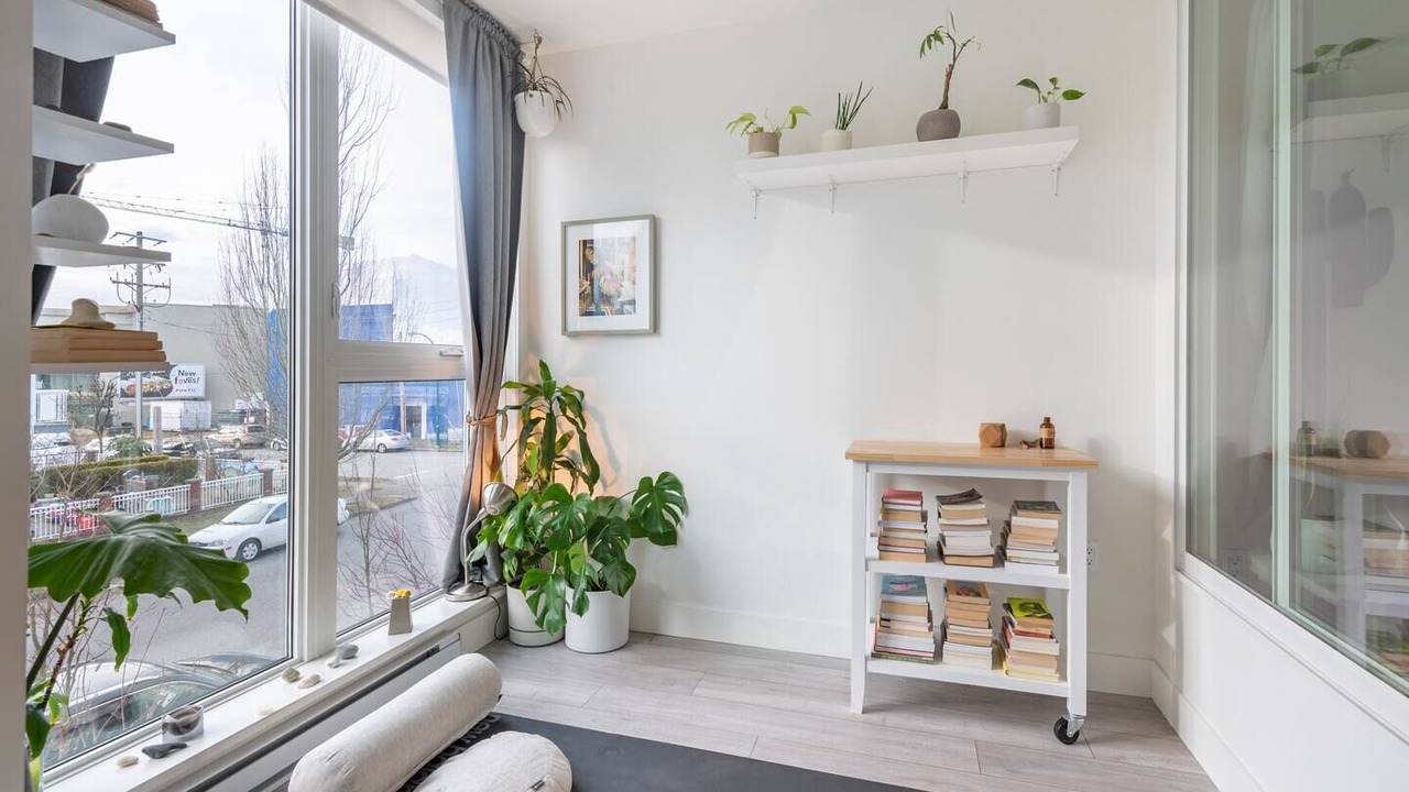 Photo of Bedroom in Kensington-Cedar Cottage
