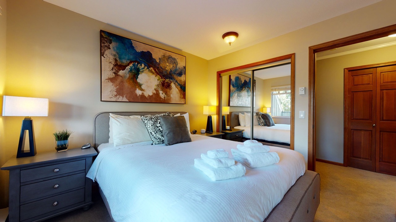 Photo of Bedroom in Village North