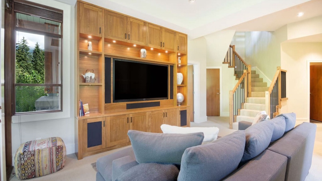 Photo of Livingroom in Whistler
