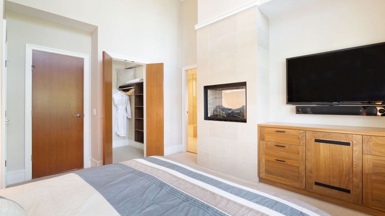 Photo of Bedroom in Whistler