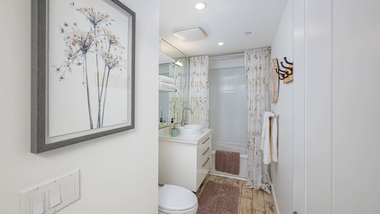 Photo of Bathroom in Kelowna Central Business District