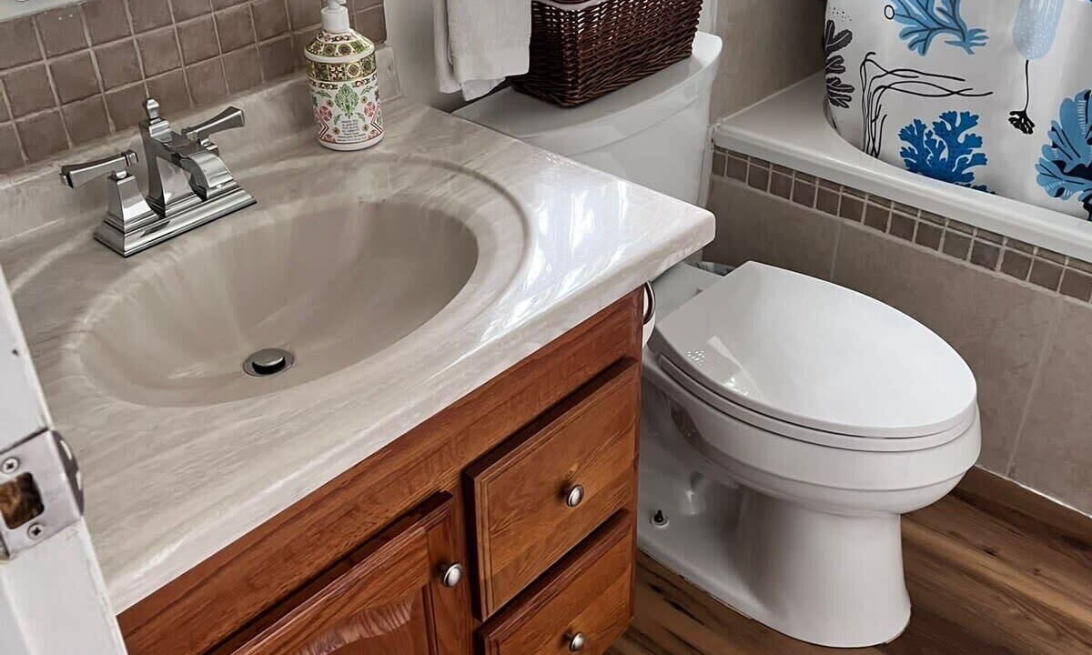 Photo of Bathroom in Maple Ridge