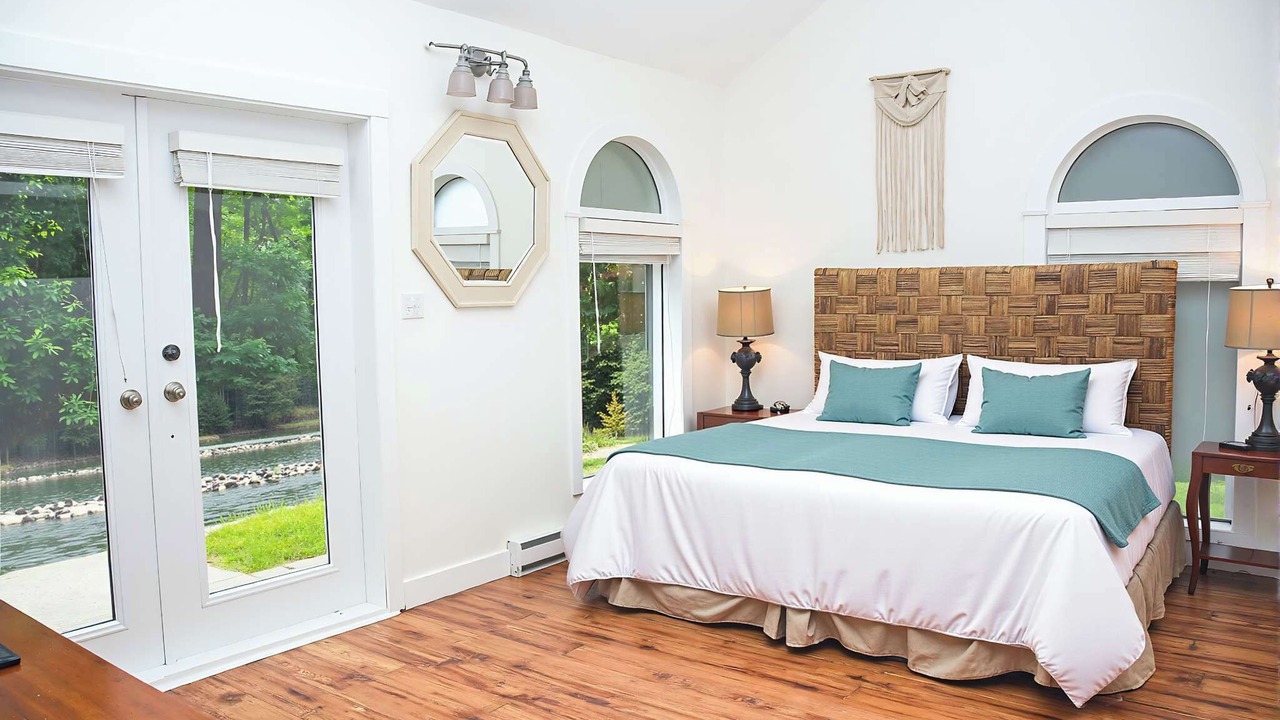 Photo of Bedroom in Maple Ridge
