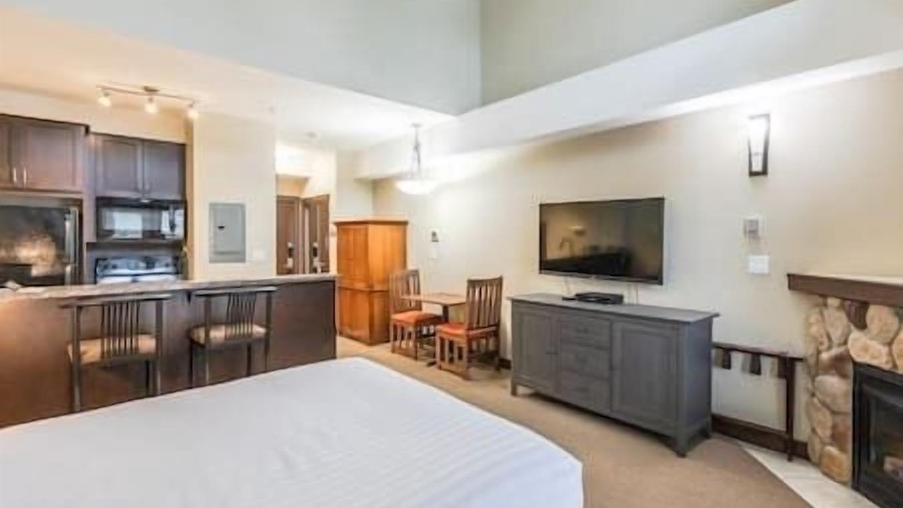 Photo of Bedroom in West Fernie