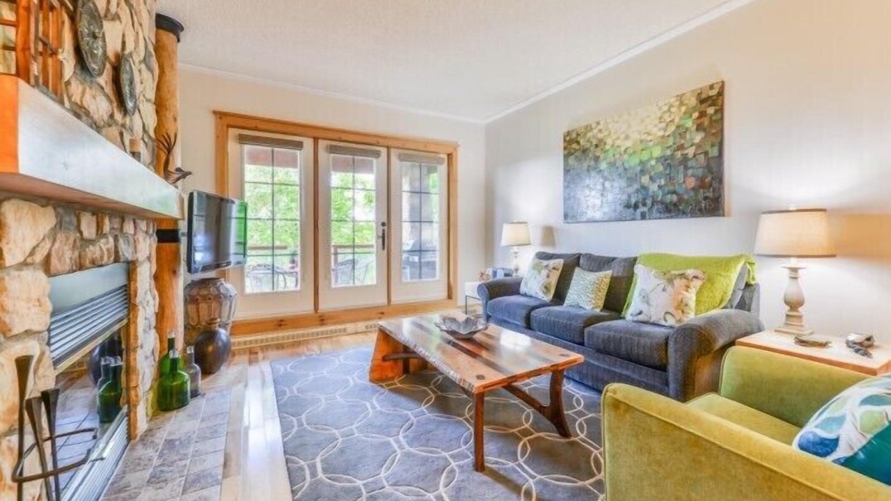 Photo of Livingroom in Mont-Tremblant