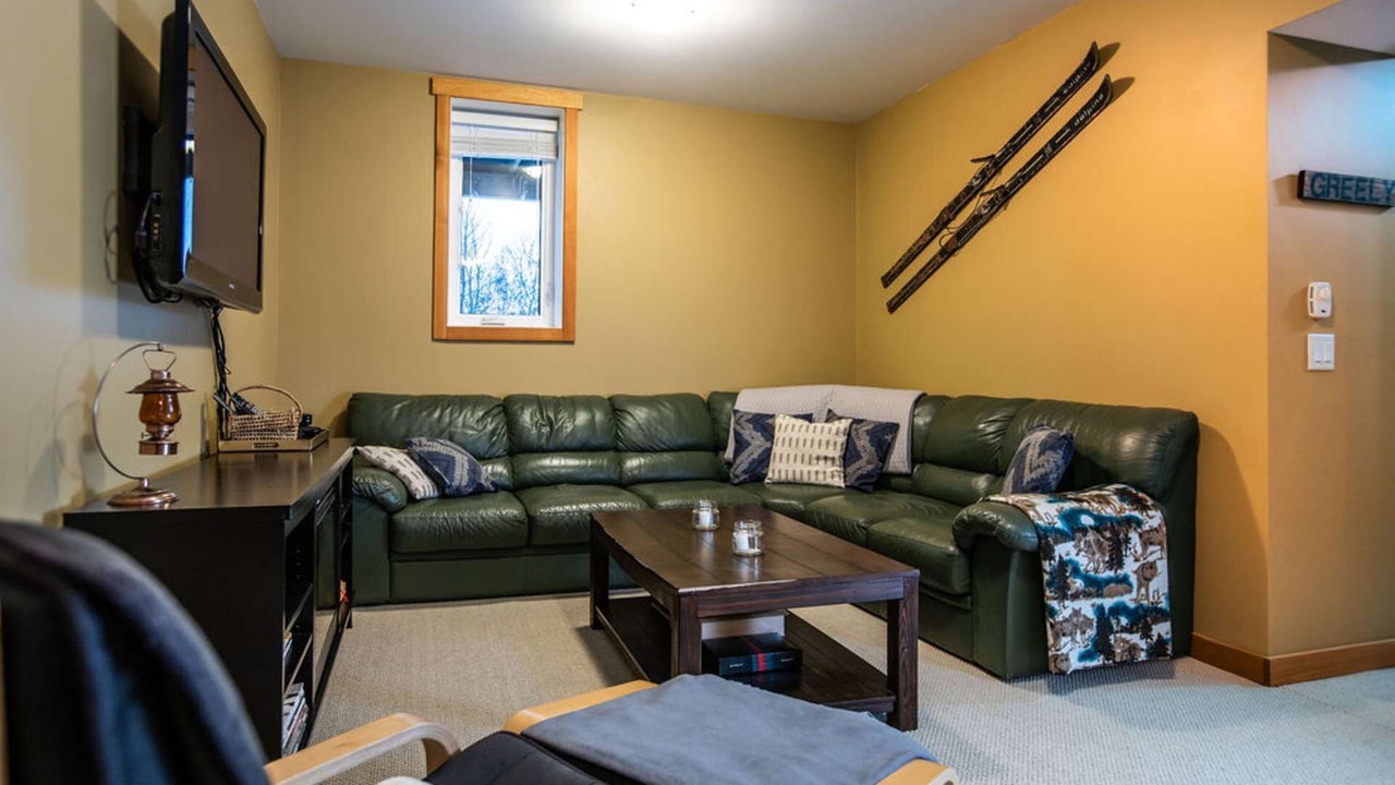 Photo of Livingroom in Revelstoke