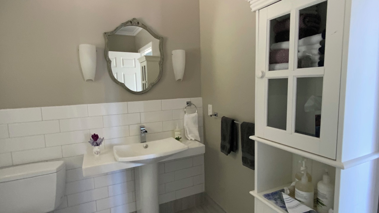 Photo of Bathroom in Otter Point