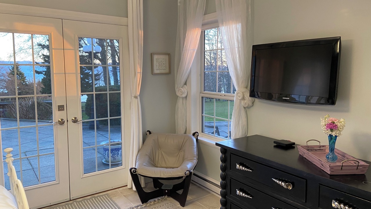 Photo of Livingroom in Otter Point