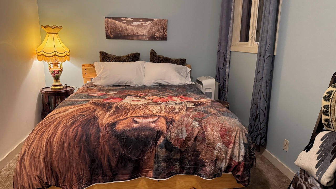 Photo of Bedroom in Invermere