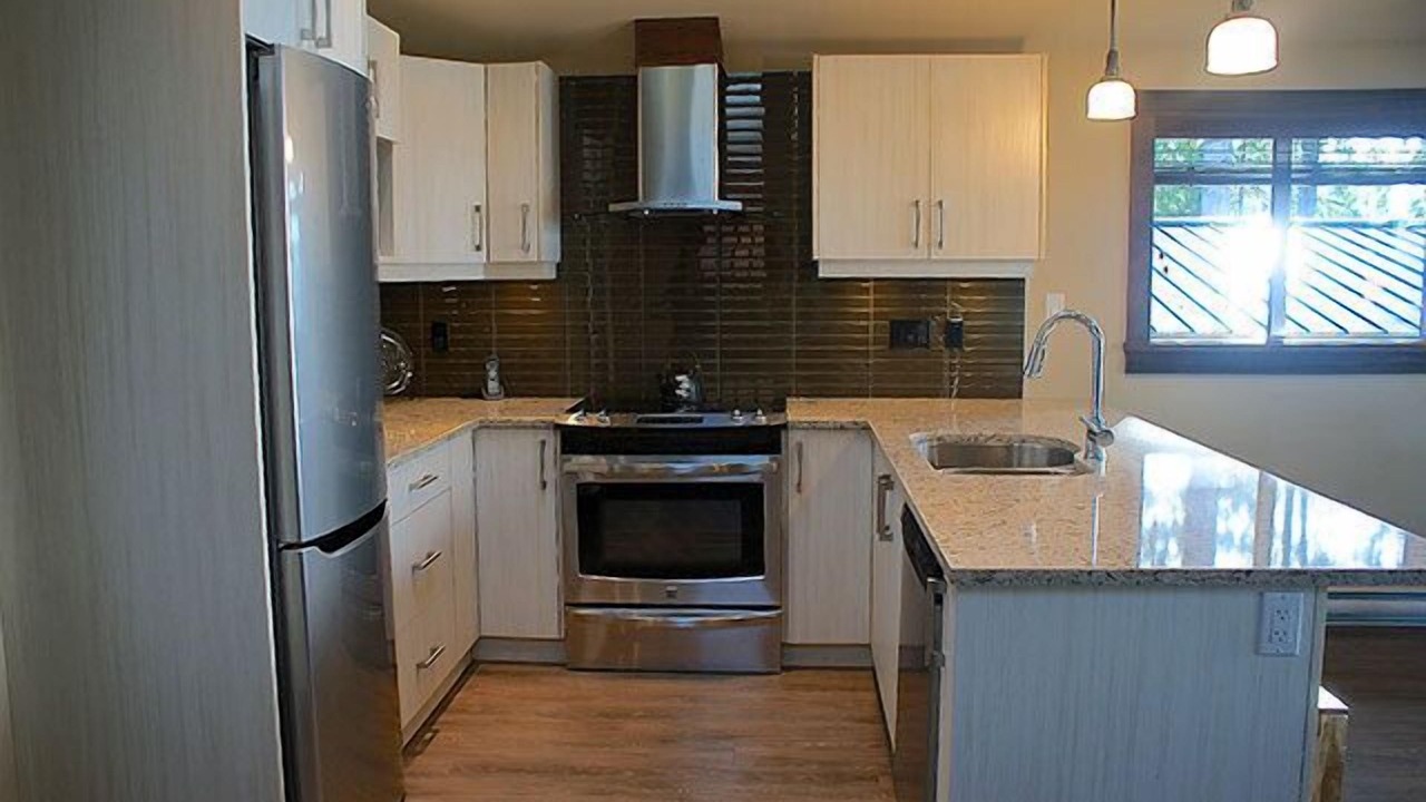 Photo of Kitchen in Port Renfrew