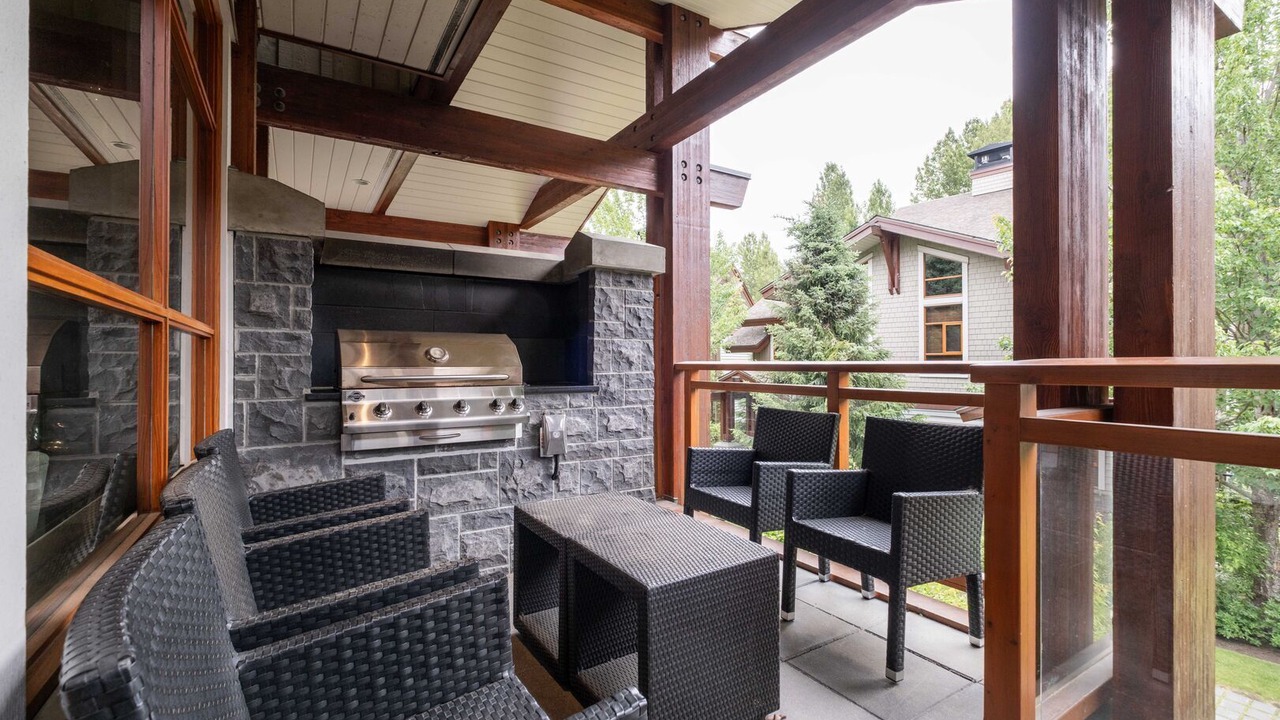Photo of Patio Balcony in Whistler