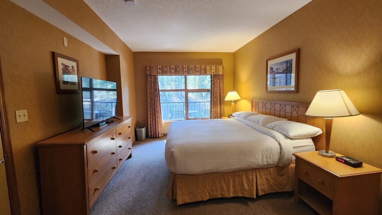 Photo of Bedroom in Canmore