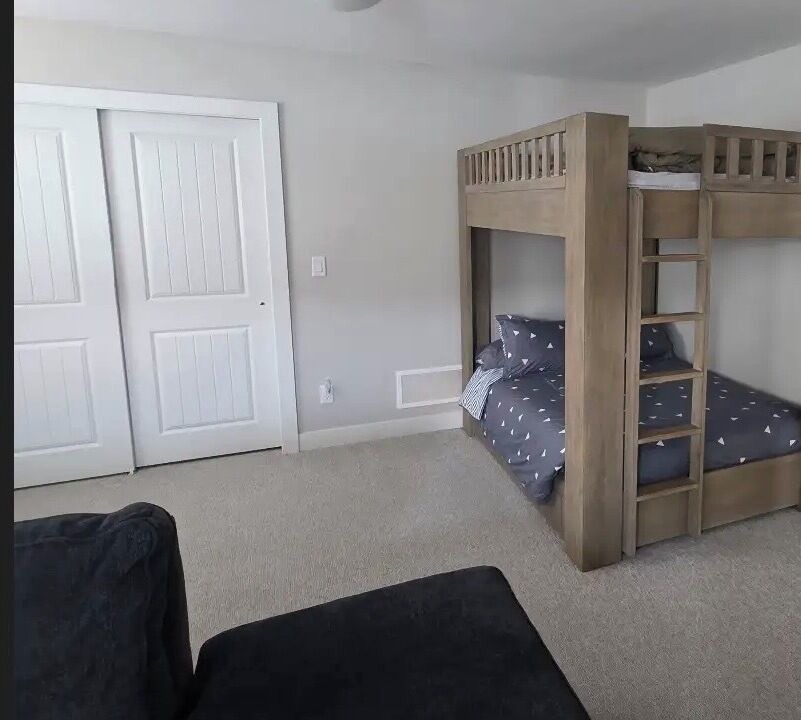 Photo of Bedroom in Osoyoos