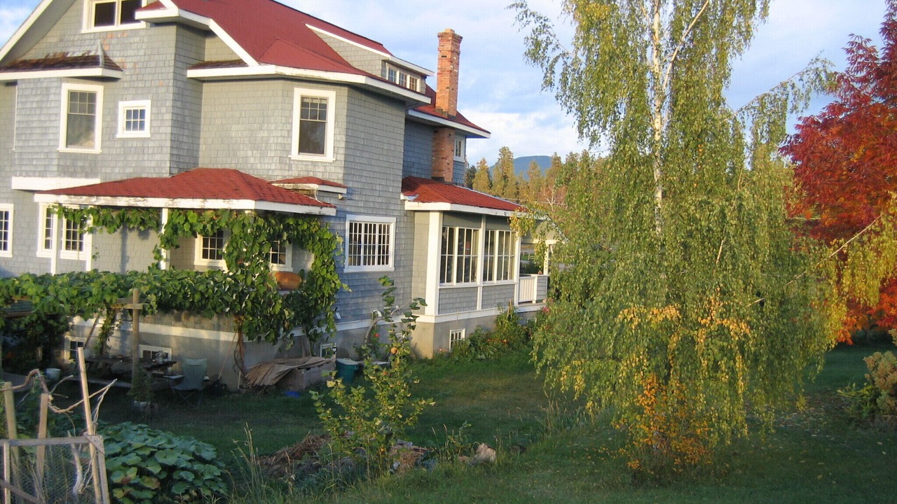 Photo of Outdoor in Southeast Kelowna