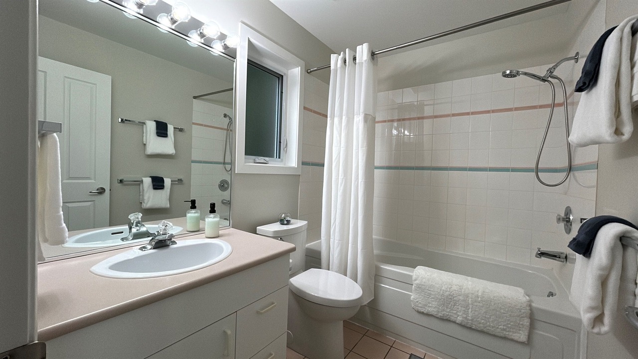 Photo of Bathroom in Regional District of Nanaimo