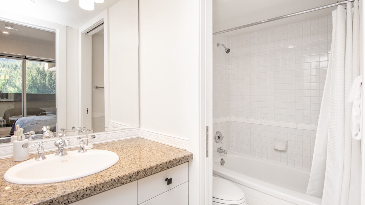 Photo of Bathroom in Blackcomb