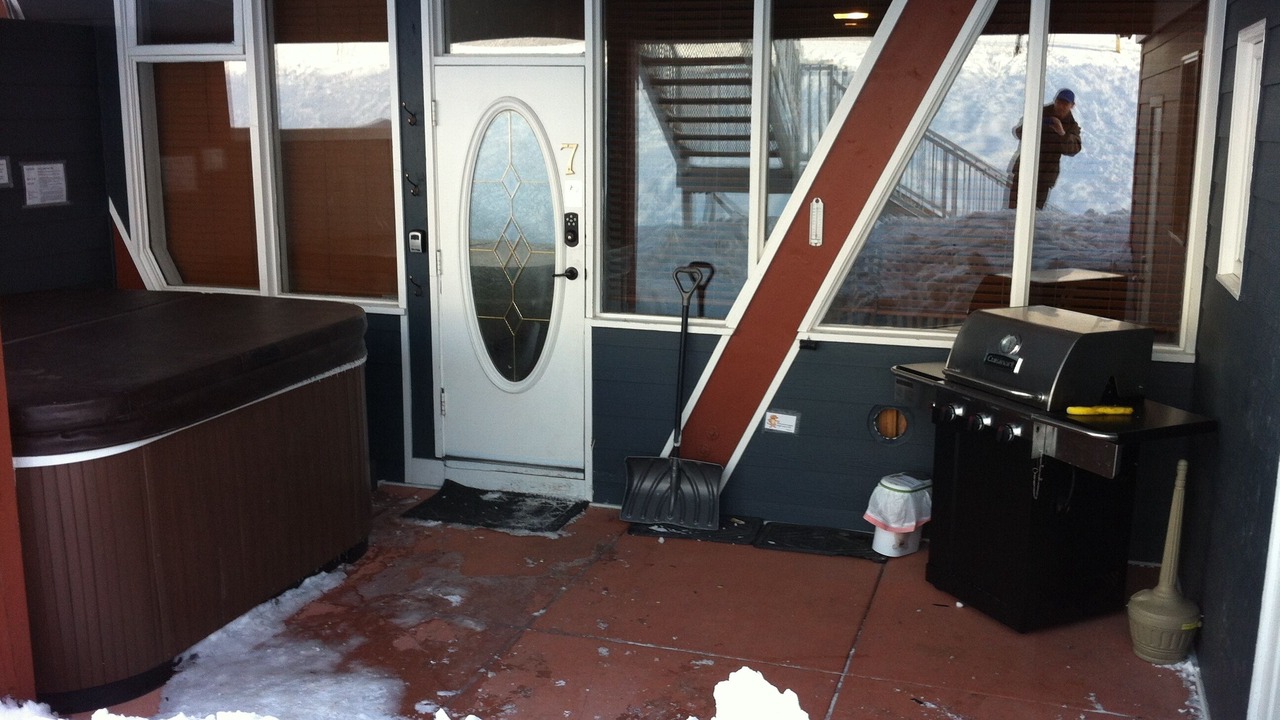 Photo of Patio Balcony in Silver Star Mountain