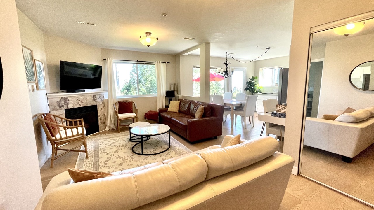 Photo of Livingroom in West Vancouver