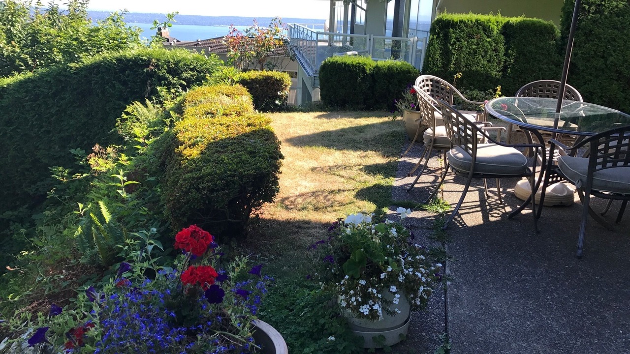 Photo of Others in West Vancouver