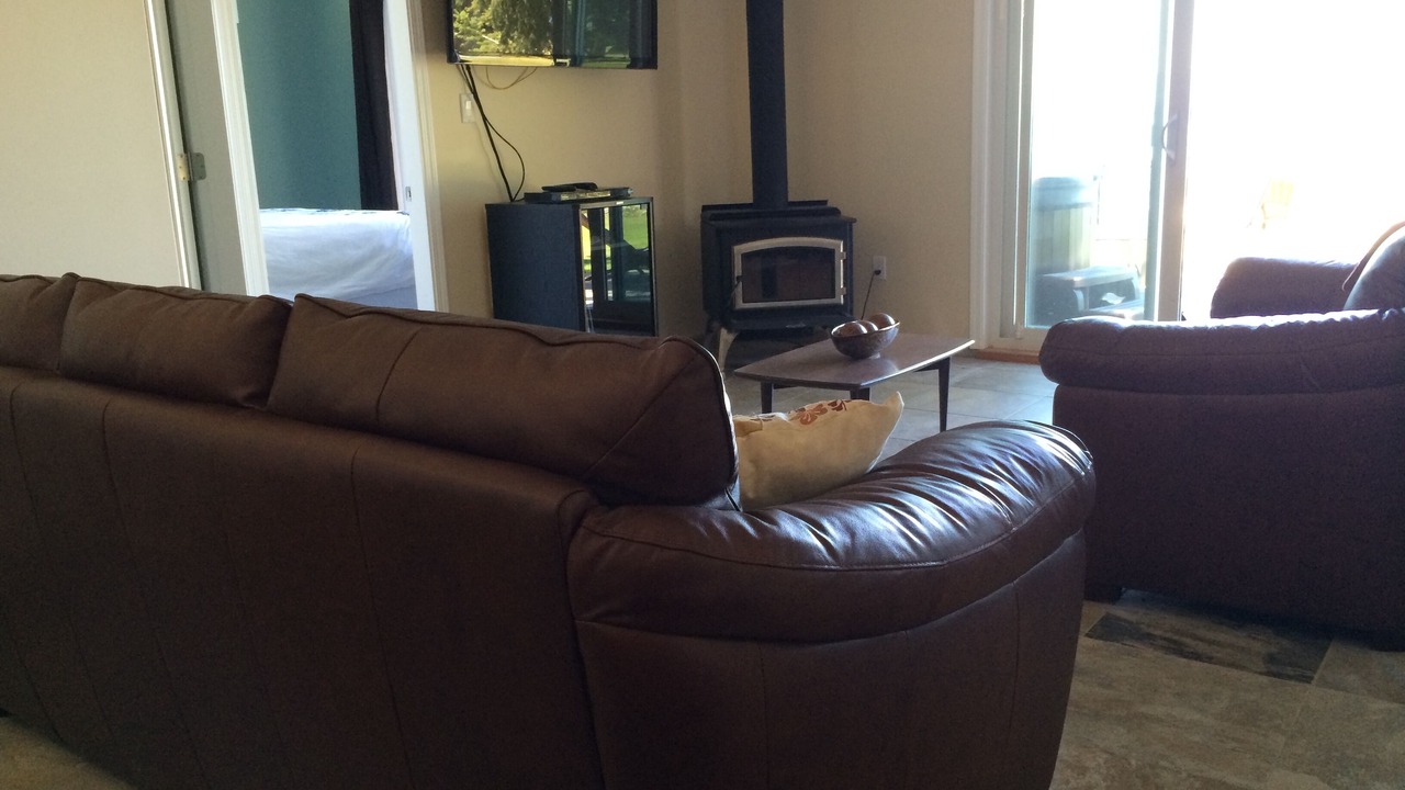 Photo of Bedroom in Courtenay