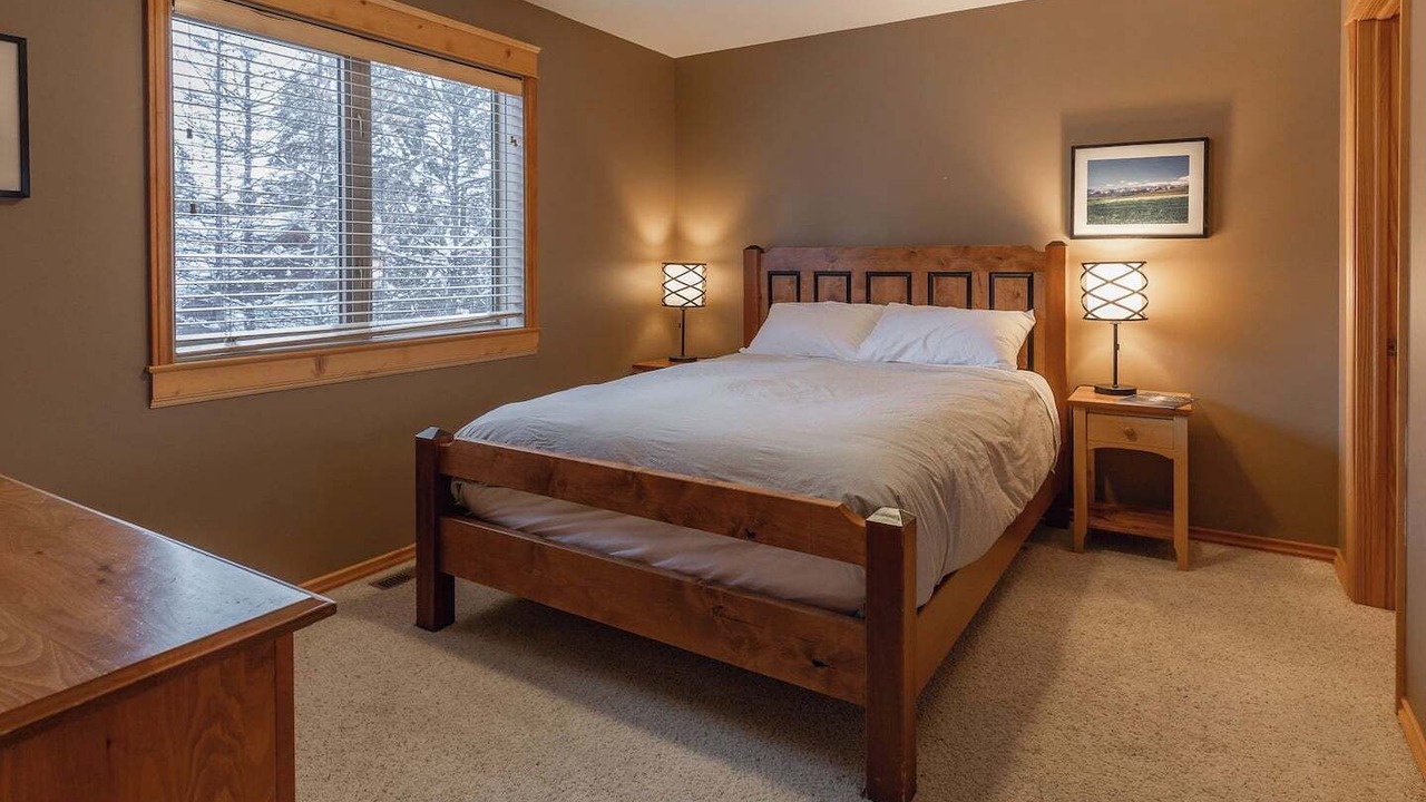 Photo of Bedroom in East Kootenay