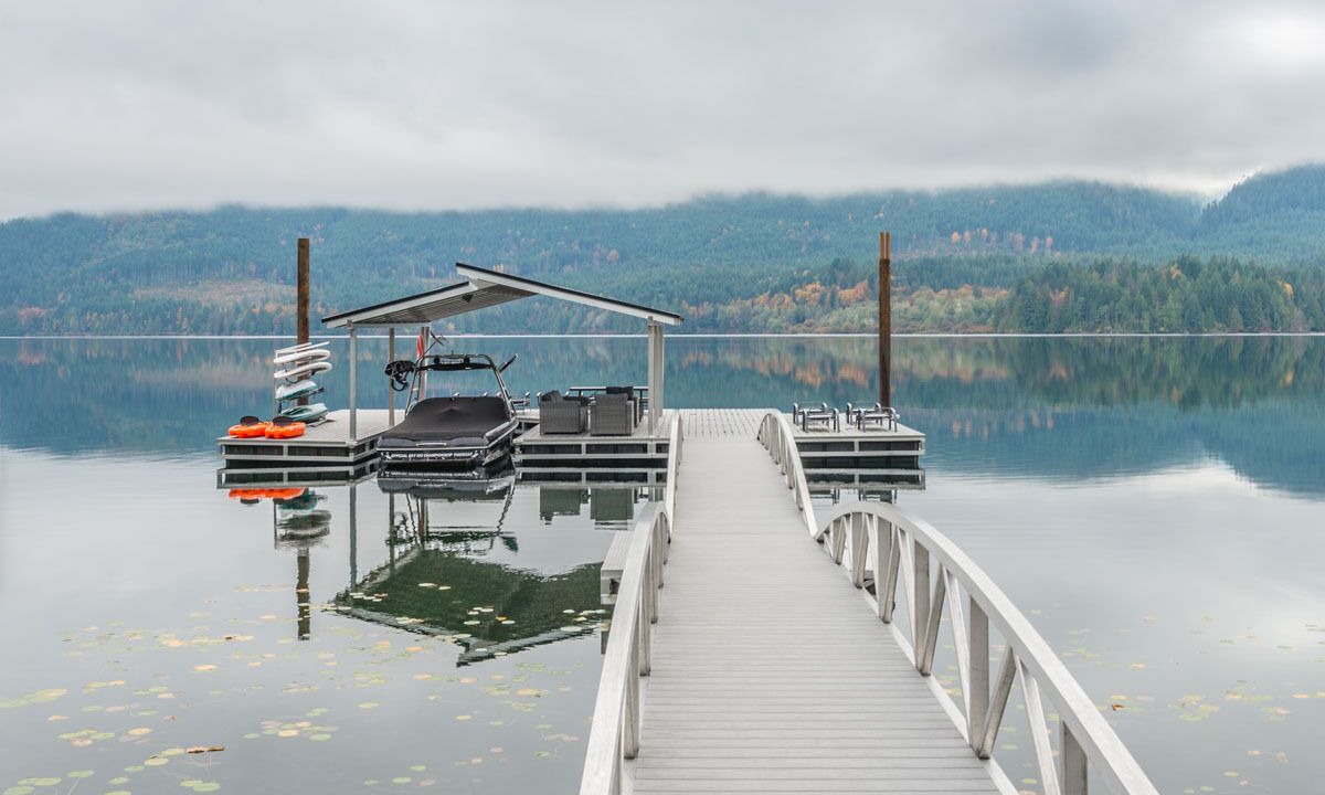 Photo of Others in Sproat Lake