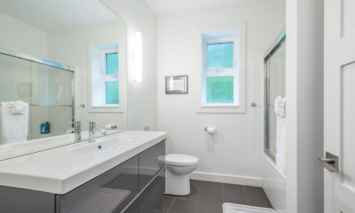 Photo of Bathroom in Sproat Lake