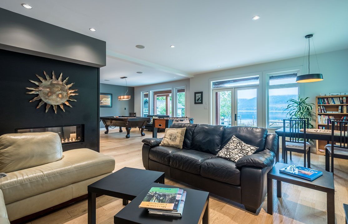 Photo of Livingroom in Sproat Lake
