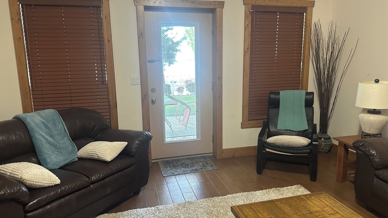 Photo of Livingroom in Osoyoos
