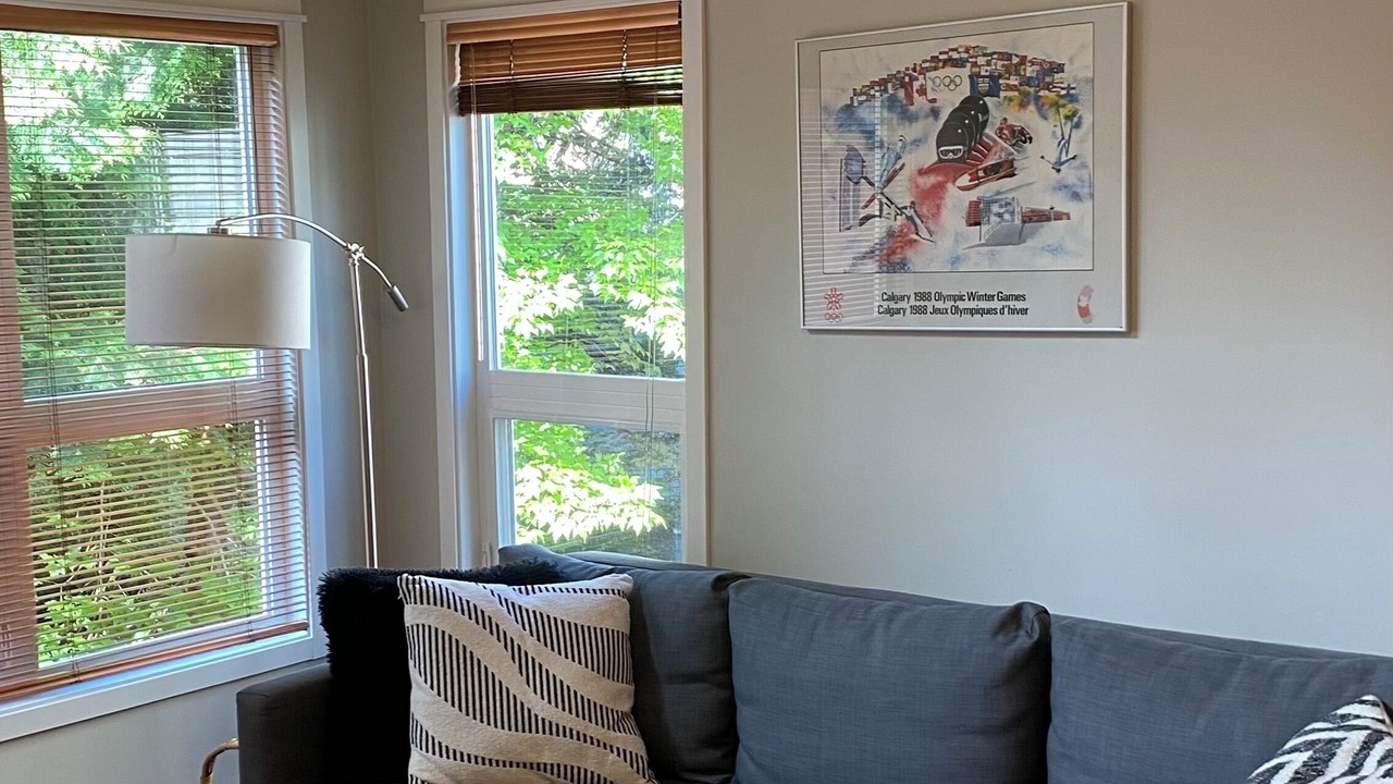 Photo of Livingroom in Whistler Creekside