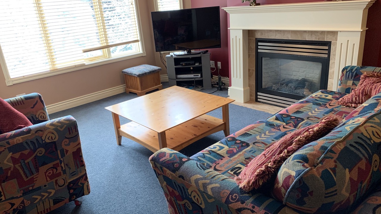 Photo of Livingroom in Silver Star Mountain