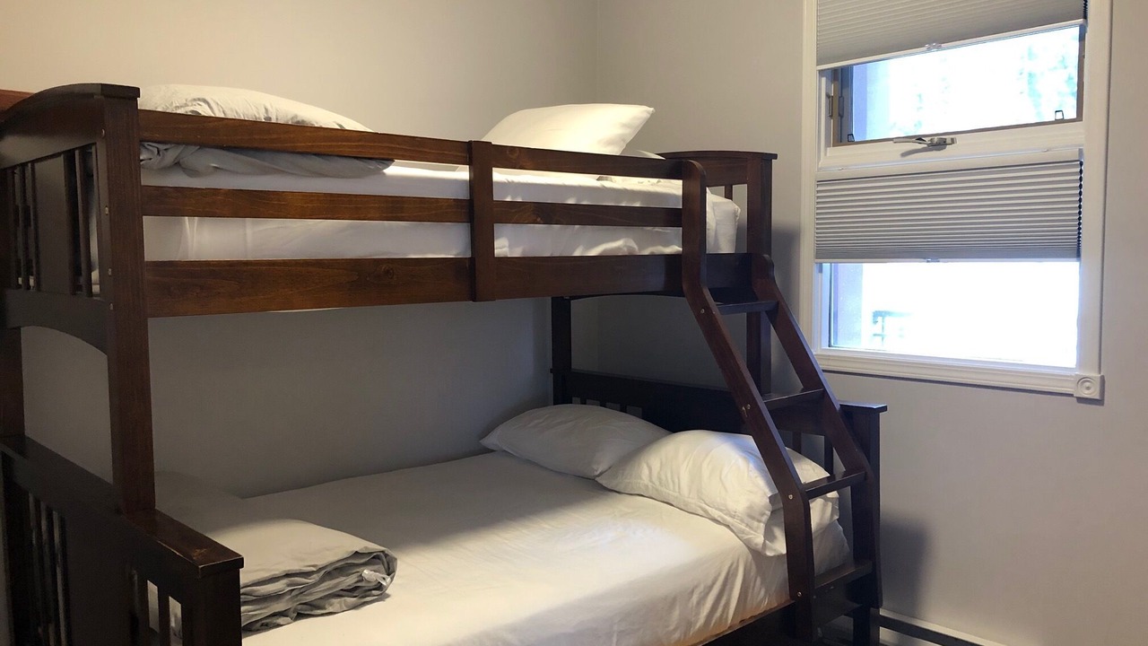 Photo of Bedroom in Silver Star Mountain