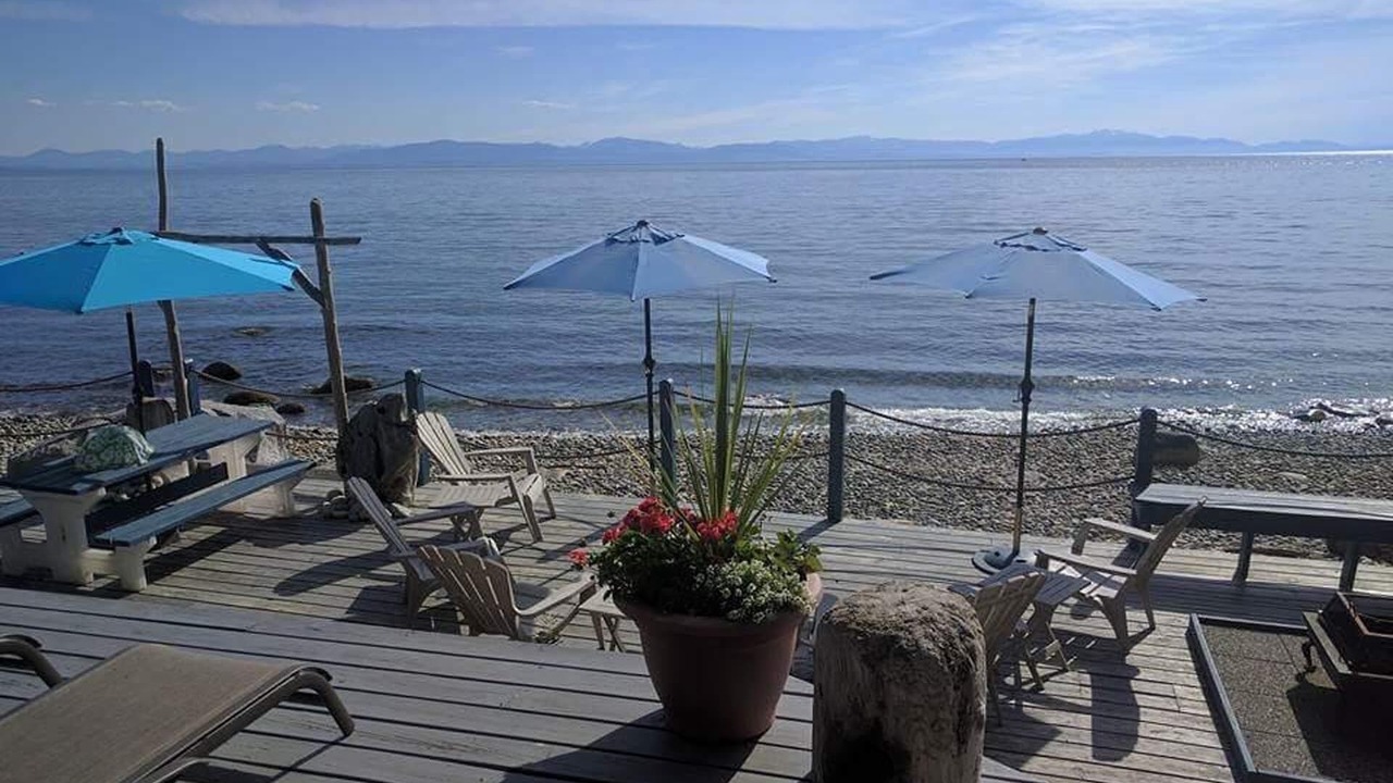 Photo of Outdoor in Davis Bay
