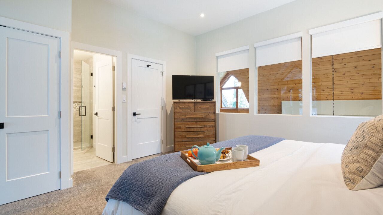 Photo of Bedroom in Upper Village