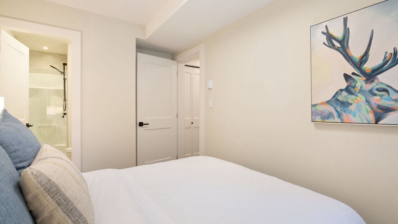 Photo of Bedroom in Upper Village