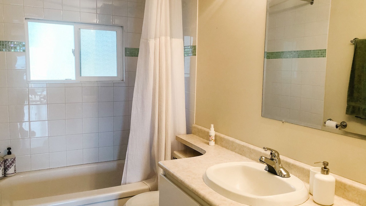 Photo of Bathroom in Magna bay