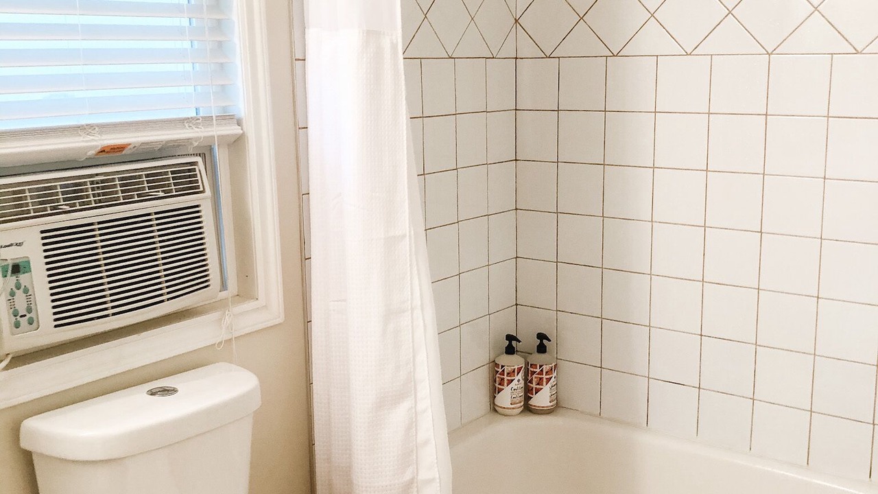Photo of Bathroom in Magna bay