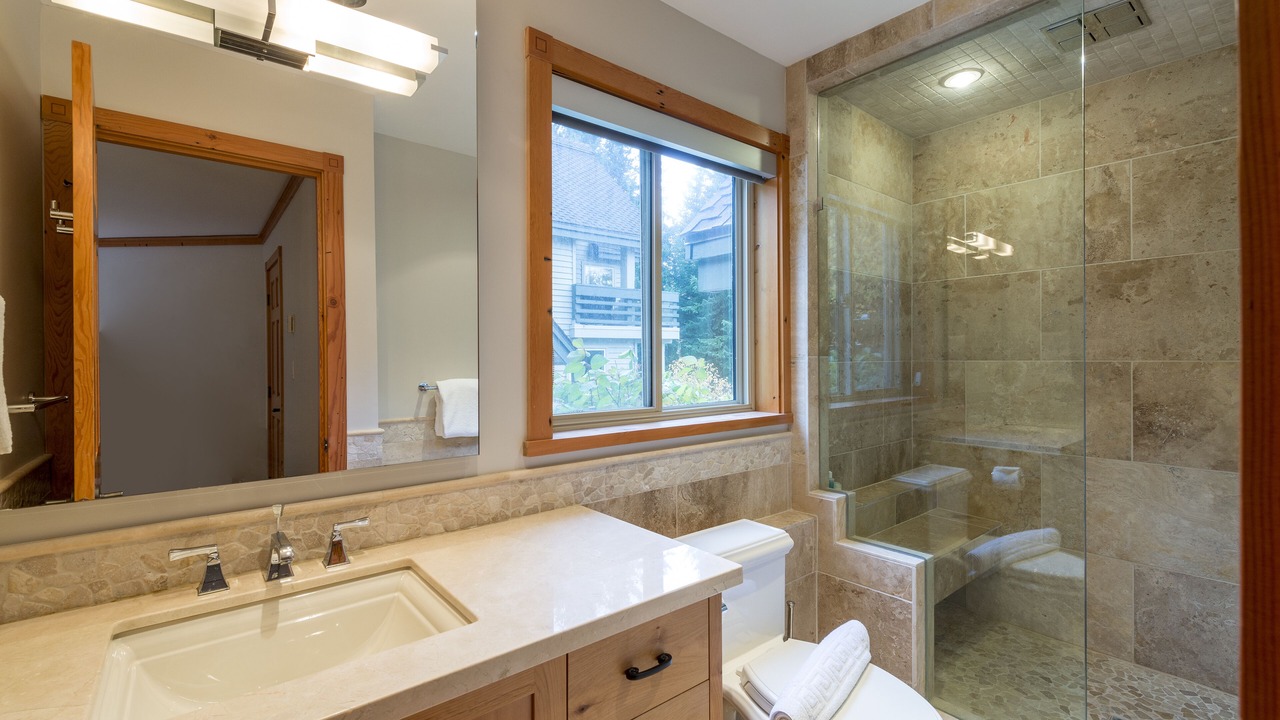 Photo of Bathroom in Blackcomb