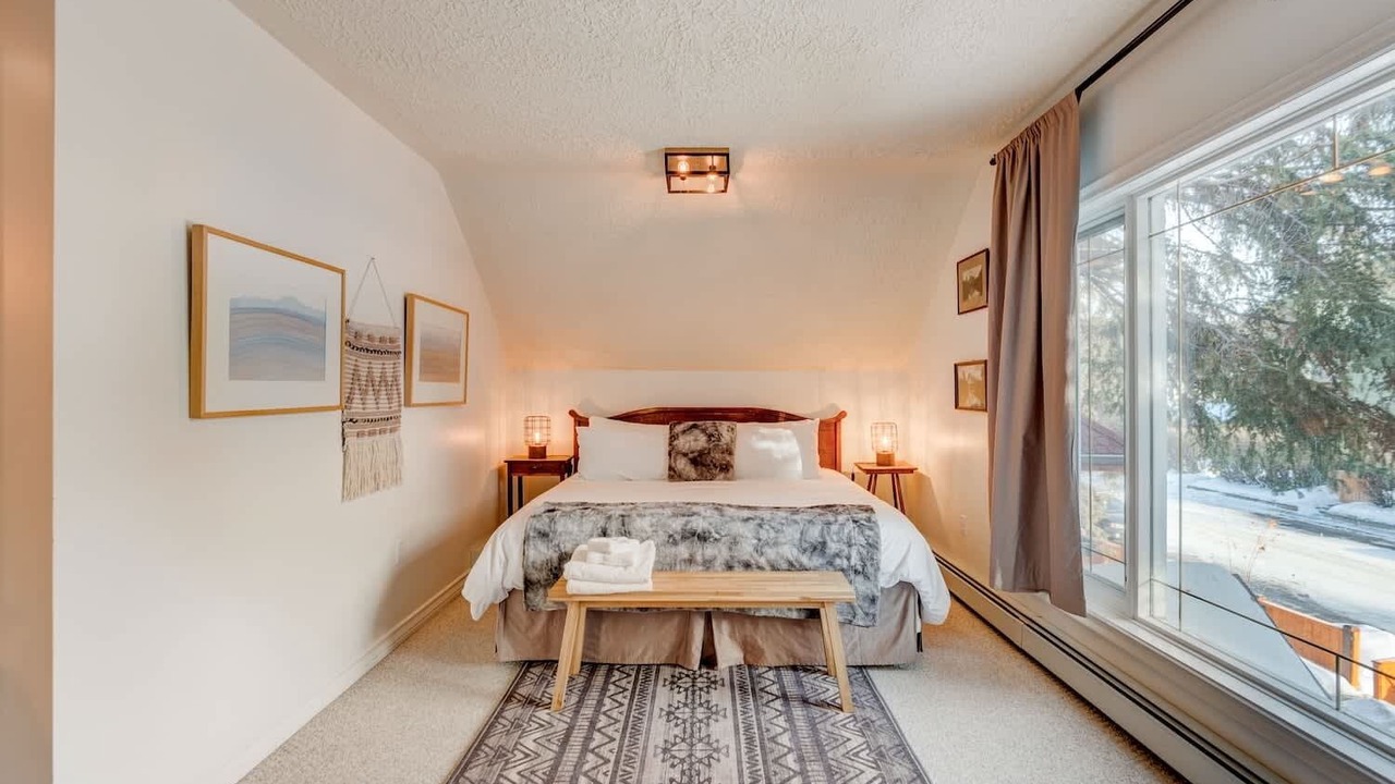 Photo of Bedroom in Banff