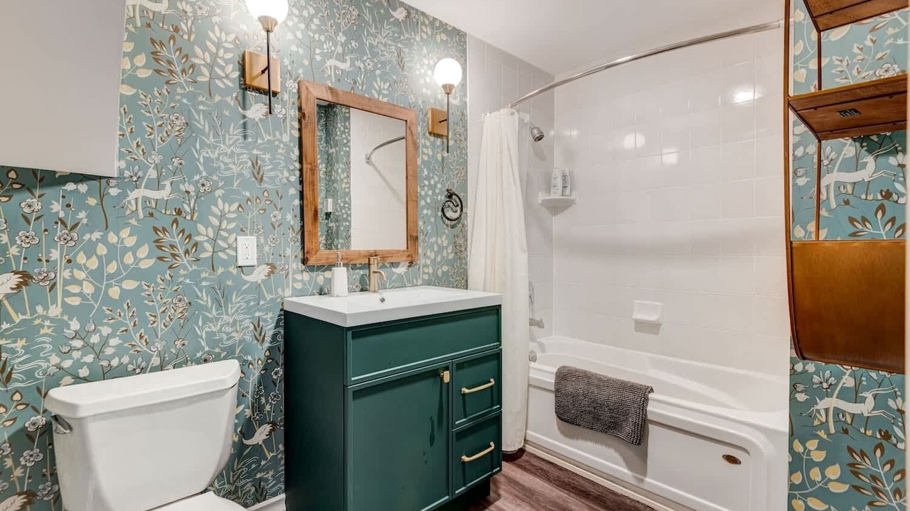 Photo of Bathroom in Banff