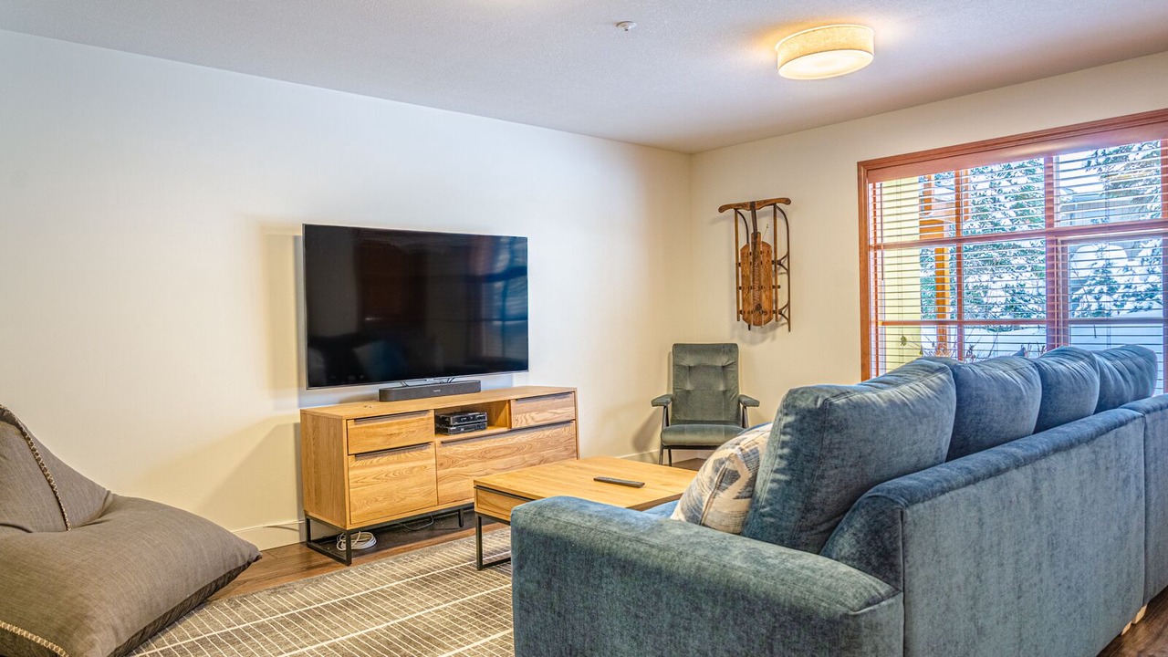 Photo of Livingroom in Sun Peaks