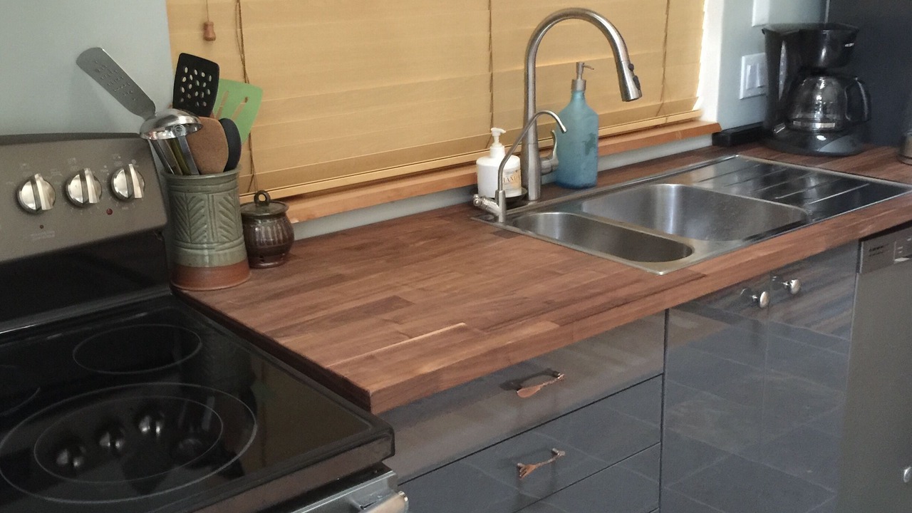 Photo of Kitchen in Garden Bay