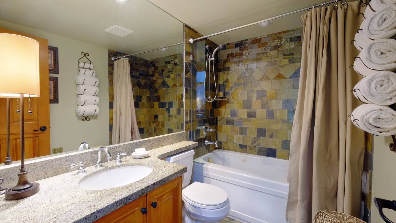 Photo of Bathroom in Upper Village