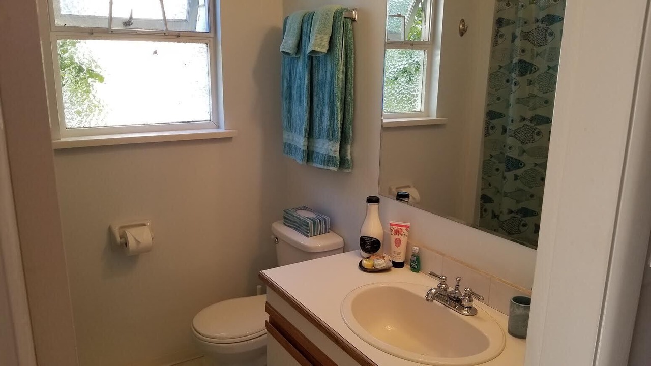 Photo of Bathroom in Dollarton