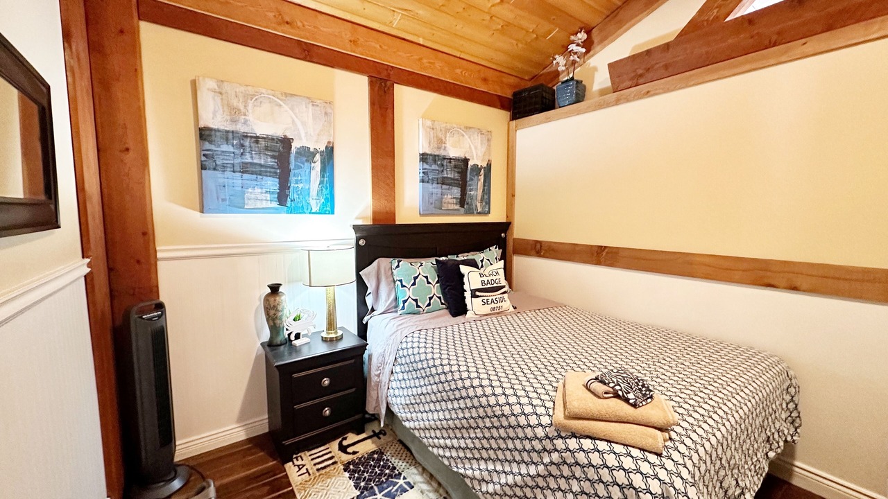 Photo of Bedroom in Central Okanagan