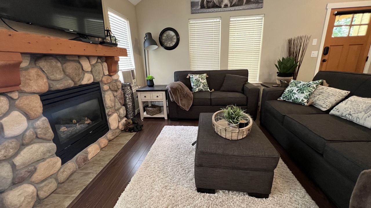 Photo of Livingroom in Lindell Beach