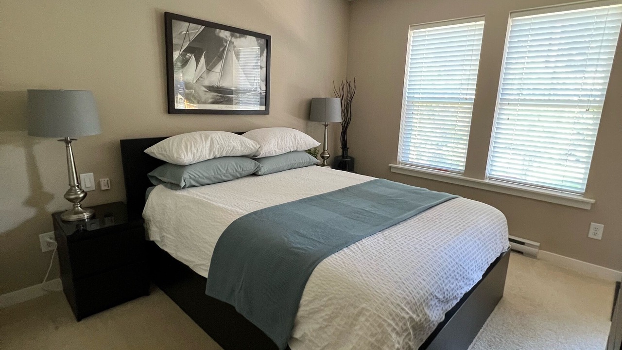 Photo of Bedroom in Lindell Beach